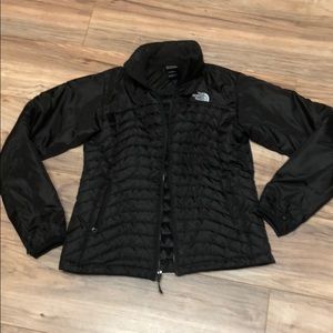 Authentic north face puffy jacket